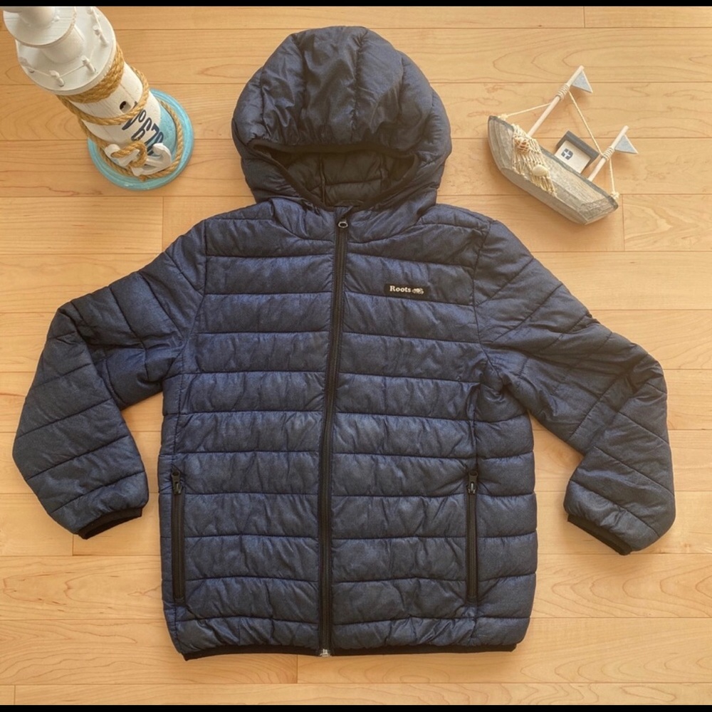 Roots puffer jacket size 10 kids